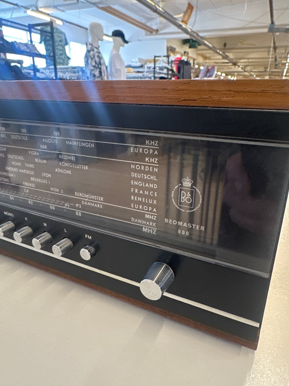 B&O beomaster 900
